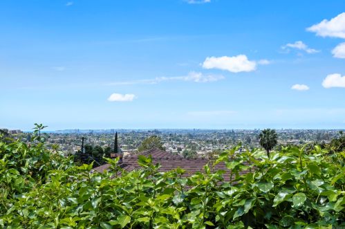 7990 Windsor Dr, La Mesa CA  91941-7808 exterior