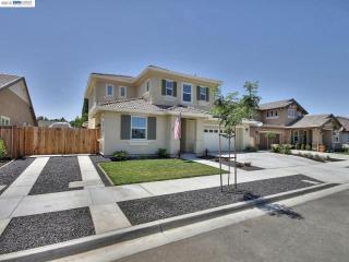 563 Linda St, Los Angeles, CA 94513-1593
