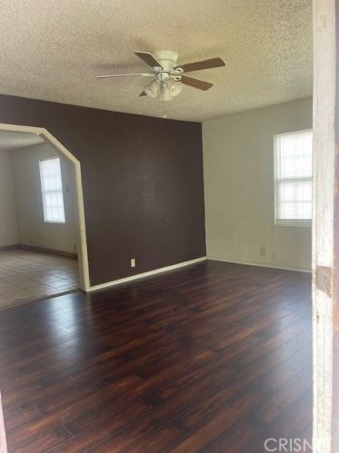 11320 Wood St, Lamont CA  93241-2756 exterior