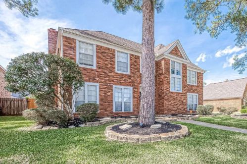2304 Eagles Way, Pearland, TX 77581-5146