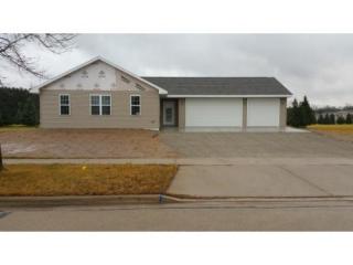 1527 Foxfire Ct, Waupaca WI  54981-5710 exterior
