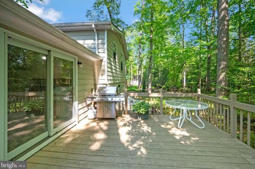 115 Washington St, Locust Grove, VA 22508-5234
