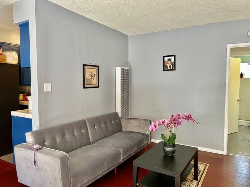 5050 Linden Ave, Long Beach, CA 90805-6668