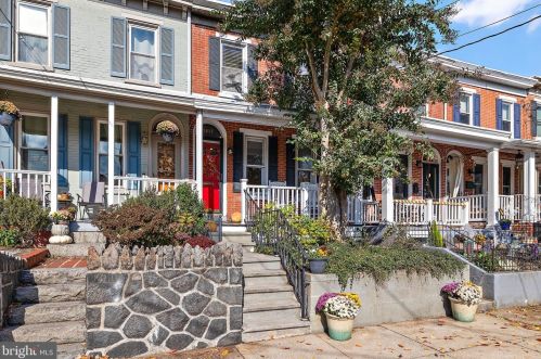 1815 Lincoln St, Wilmington, DE 19806-2311
