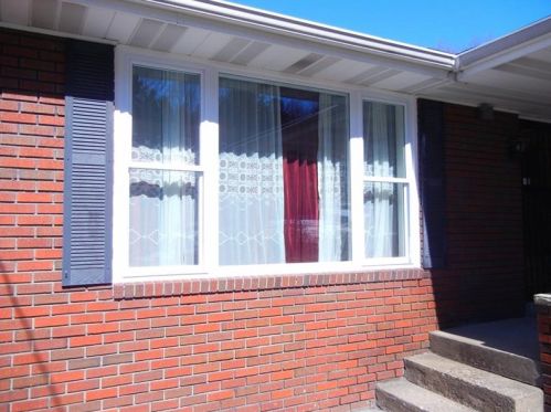 135 Bennington Rd, Hopwood, PA 15445-2224