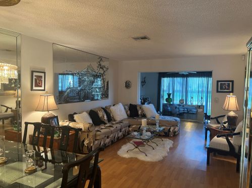 6855 Moonlit Dr, Delray Beach FL  33446-1631 exterior