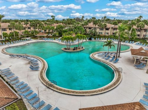 3655 Arctic Cir, Naples FL  34112-5049 exterior