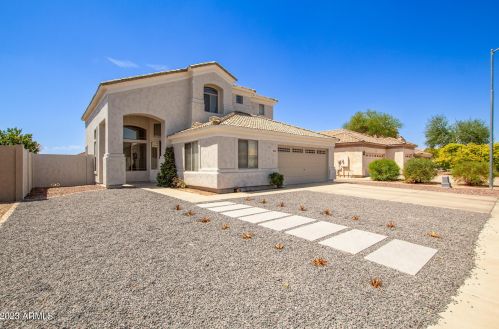 5667 Evergreen Rd, Glendale, AZ 85302-6026