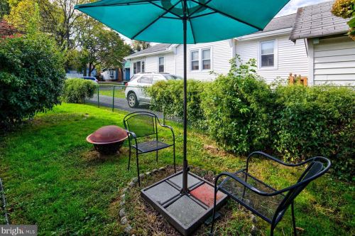 301 Summit Ave, Wilmington DE  19804-1725 exterior