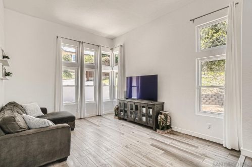 4727 Garfield St, La Mesa CA  91941-5405 exterior