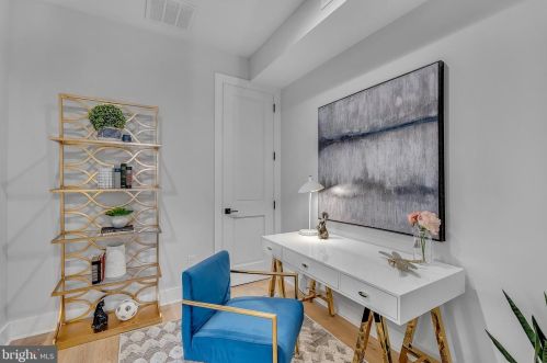 1419 10 St, Washington DC 20001-3214 exterior