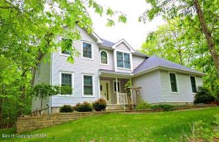 408 Sassafrass Way, Stroudsburg, PA 18360-8336