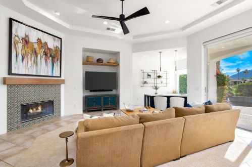 79475 Mandarina, La Quinta CA  92253-8539 exterior