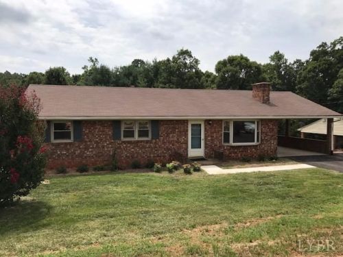 1421 Greenview Dr, Lynchburg, VA 24502-2709