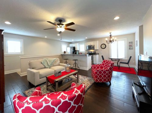 815 Spg Park Loop, Kissimmee FL 34747-4872 exterior