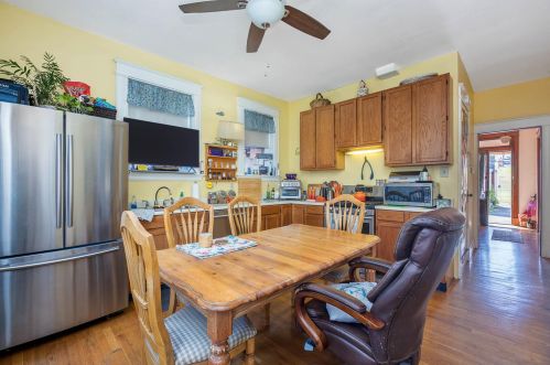 2010 Howell St, Covington KY 41014-1125 exterior