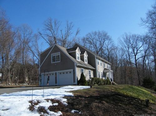 120 Hayden Hill Rd, Haddam, CT 06438-1118