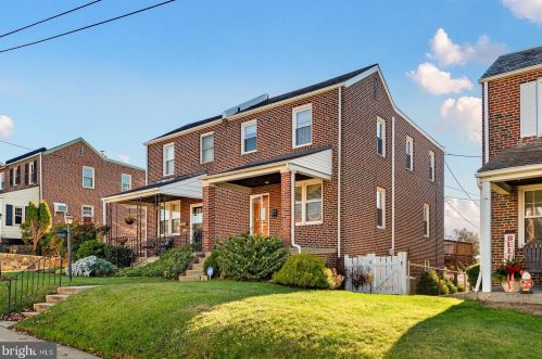 1718 Beech St, Wilmington, DE 19805-4208