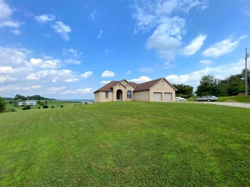 4264 State Route 819, Avonmore, PA 15618-2105