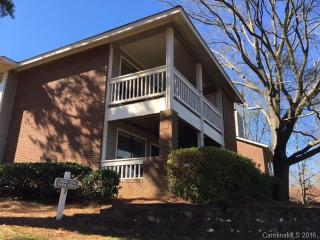 7900 Greenside Ct, Charlotte, NC 28277-9818
