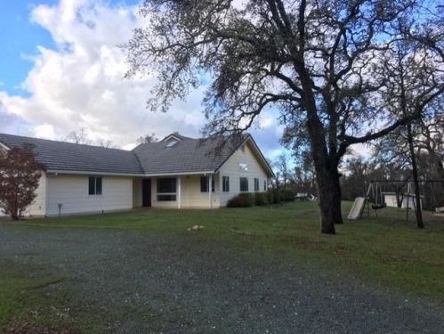 5301 Grainflat Rd, Plymouth, CA 95669-9778