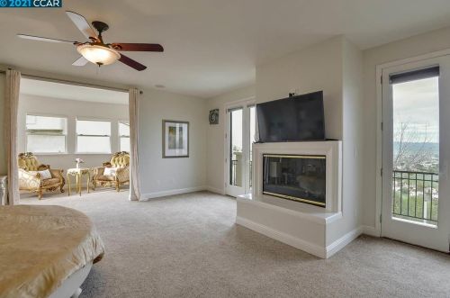 11030 Inspiration Cir, Pleasanton CA 94568-5530 exterior