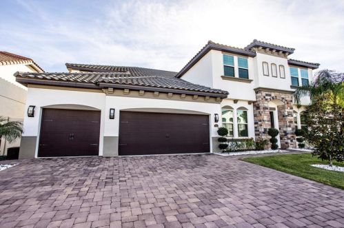 8137 Chilton Dr, Orlando FL 32836 exterior