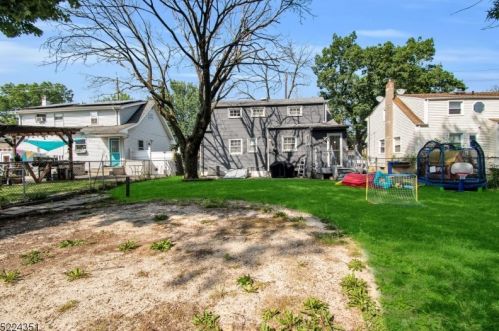 393 Scott Ave, Rahway NJ  07065-5306 exterior