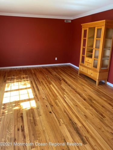 91 Cooper Ave, West Long Branch NJ  07764-1268 exterior