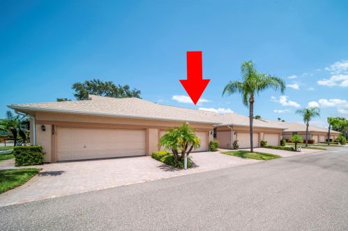 9806 62nd Ter, Saint Petersburg, FL 33708-3541