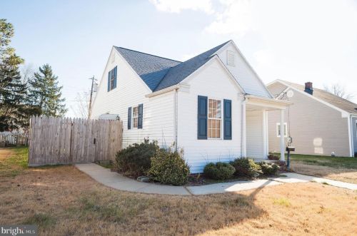 707 Washington Ave, Seaford, DE 19973-1519