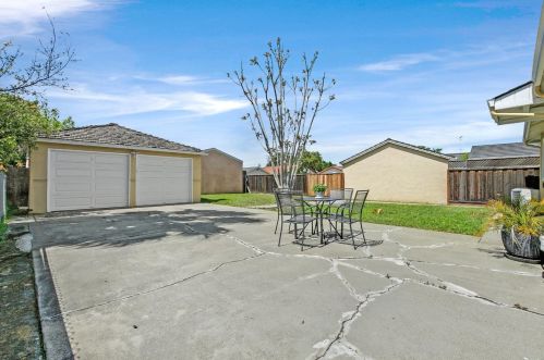 873 7th St, San Jose CA  95112-3941 exterior