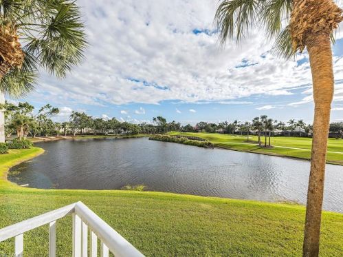 1600 Clermont Dr, Naples FL  34109-0302 exterior