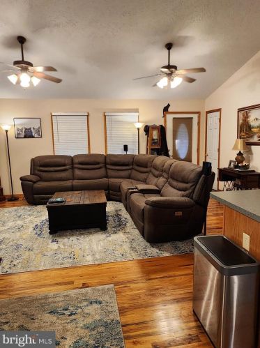 8736 Kentucky Springs Rd, Mineral VA  23117-4684 exterior