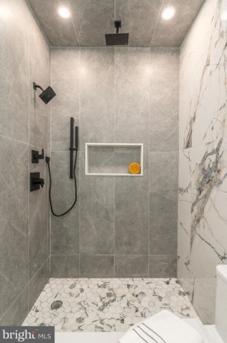 1810 Germantown Ave, Philadelphia PA 19133-1617 exterior