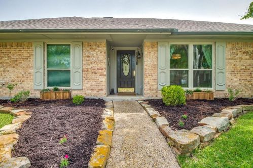 2333 Woodglen Dr, Richardson, TX 75082-4511