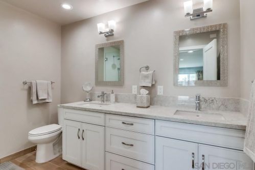 84 Montego Ct, San Diego CA 92118-3252 exterior