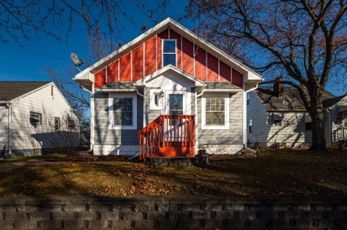 2126 Prospect St, La Crosse, WI 54603-2067