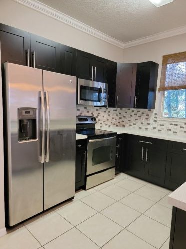 347 River Bluff Ln, West Palm Beach, FL 33411-4217
