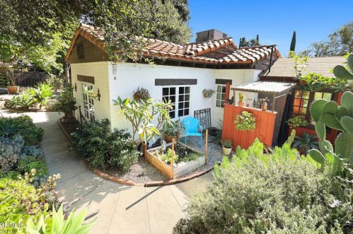 2919 Lake Ave, Altadena CA  91001-1621 exterior