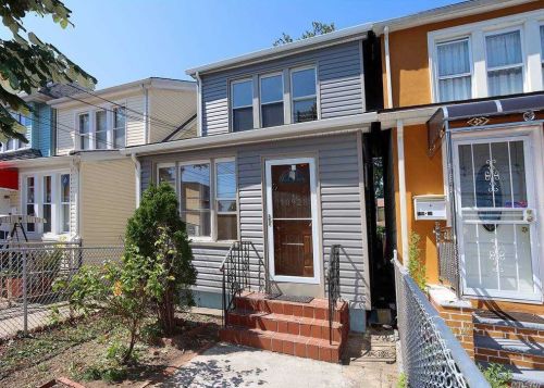 109-28 126th St, Jamaica, NY 11420-2205