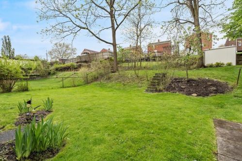 1517 Hawthorne St, Pittsburgh PA  15201-2026 exterior