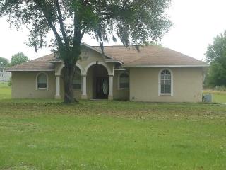 11120 Bessie Dix Rd, Seffner, FL 33584-2511