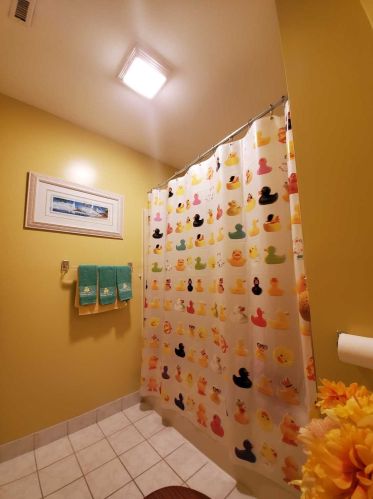 137 Swan Ct, Poughkeepsie NY  12603-6971 exterior