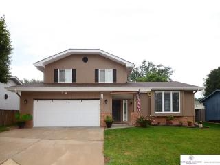 6341 115th Avenue Cir, Omaha, NE 68164-1423