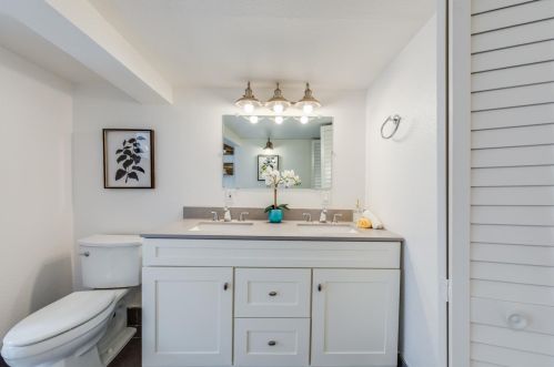 17944 Madrone Dr, Los Gatos CA  95033-8955 exterior
