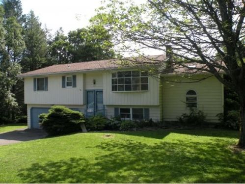 15 Bellview Rd, Binghamton, NY 13904-2506