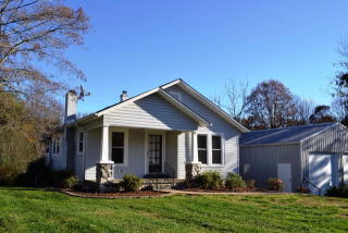 2269 Watts St, Morganton, NC 28655-6912