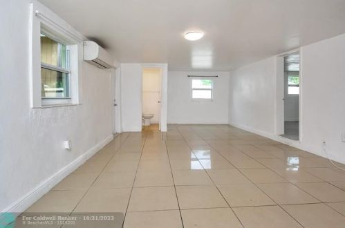 228 13th Ct, Dania Beach FL  33004-2613 exterior