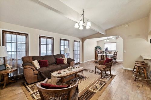 237 Devanah St, Covina CA 91722-1213 exterior